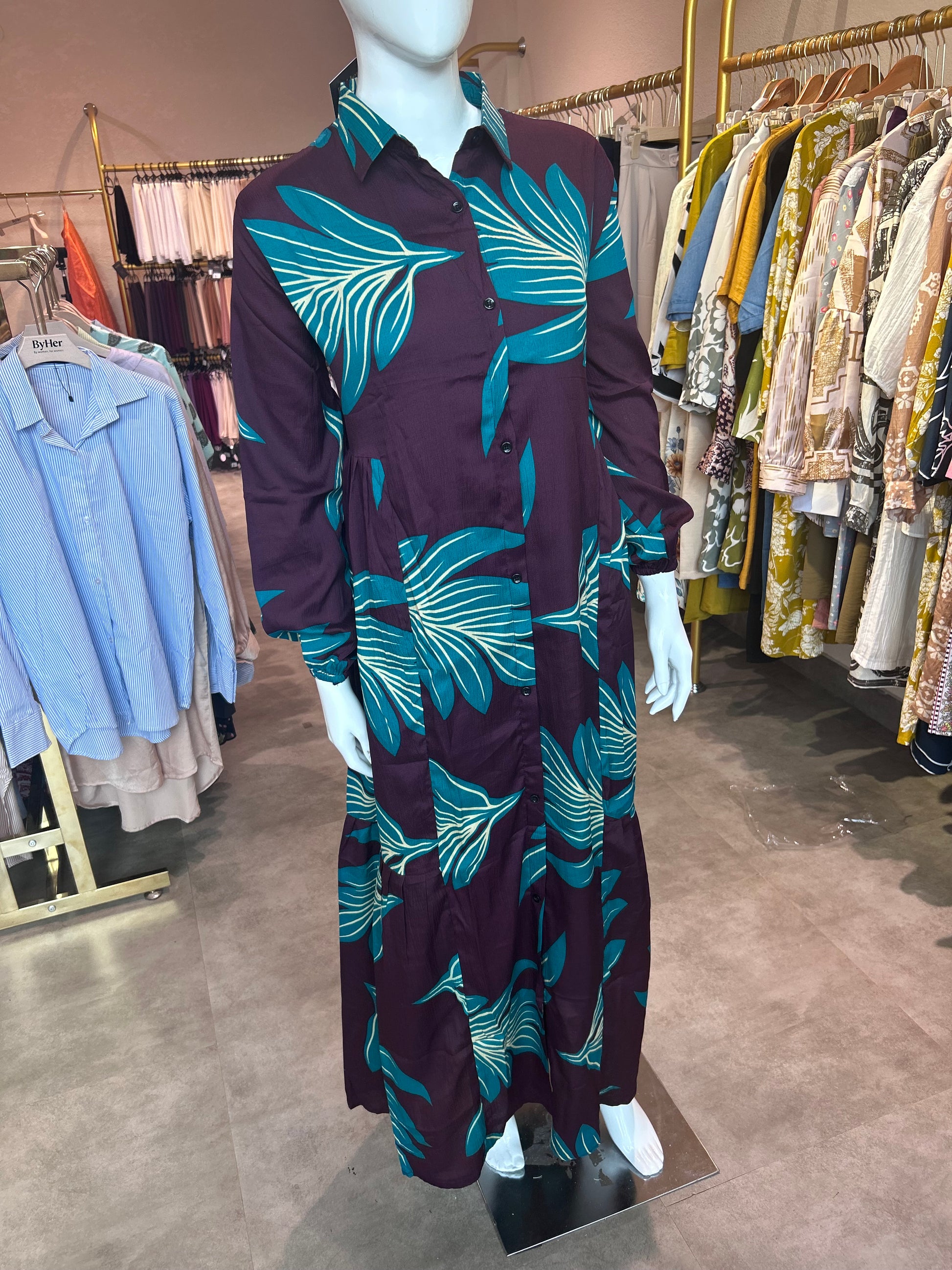 Delta fabric full gown