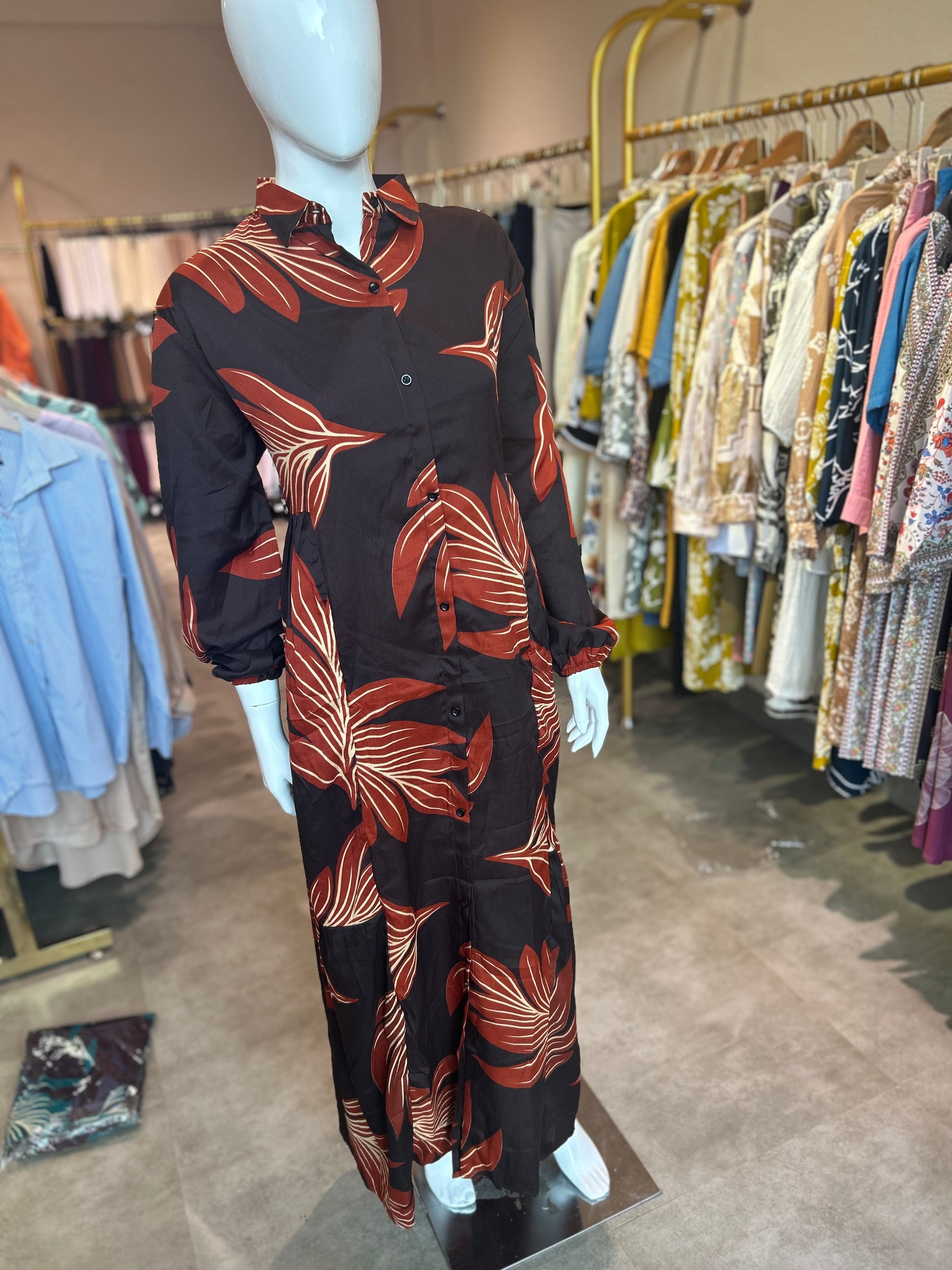 Delta fabric full gown