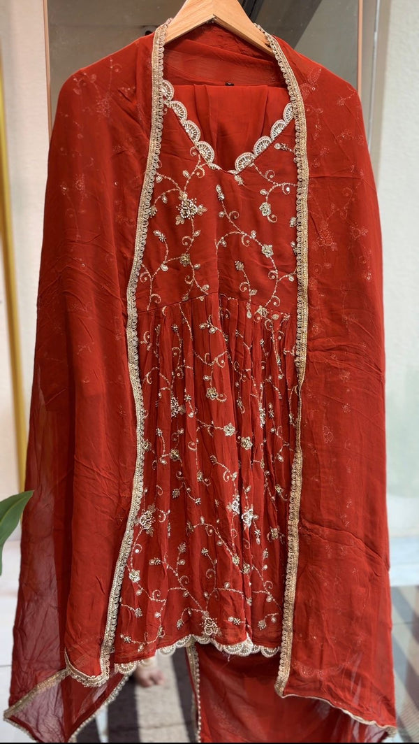 Brick shade partywear